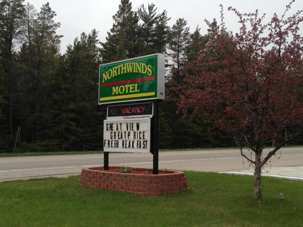 North Winds Motel Mackinaw City Εξωτερικό φωτογραφία